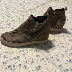 Steve Madden Wedge Sneaker